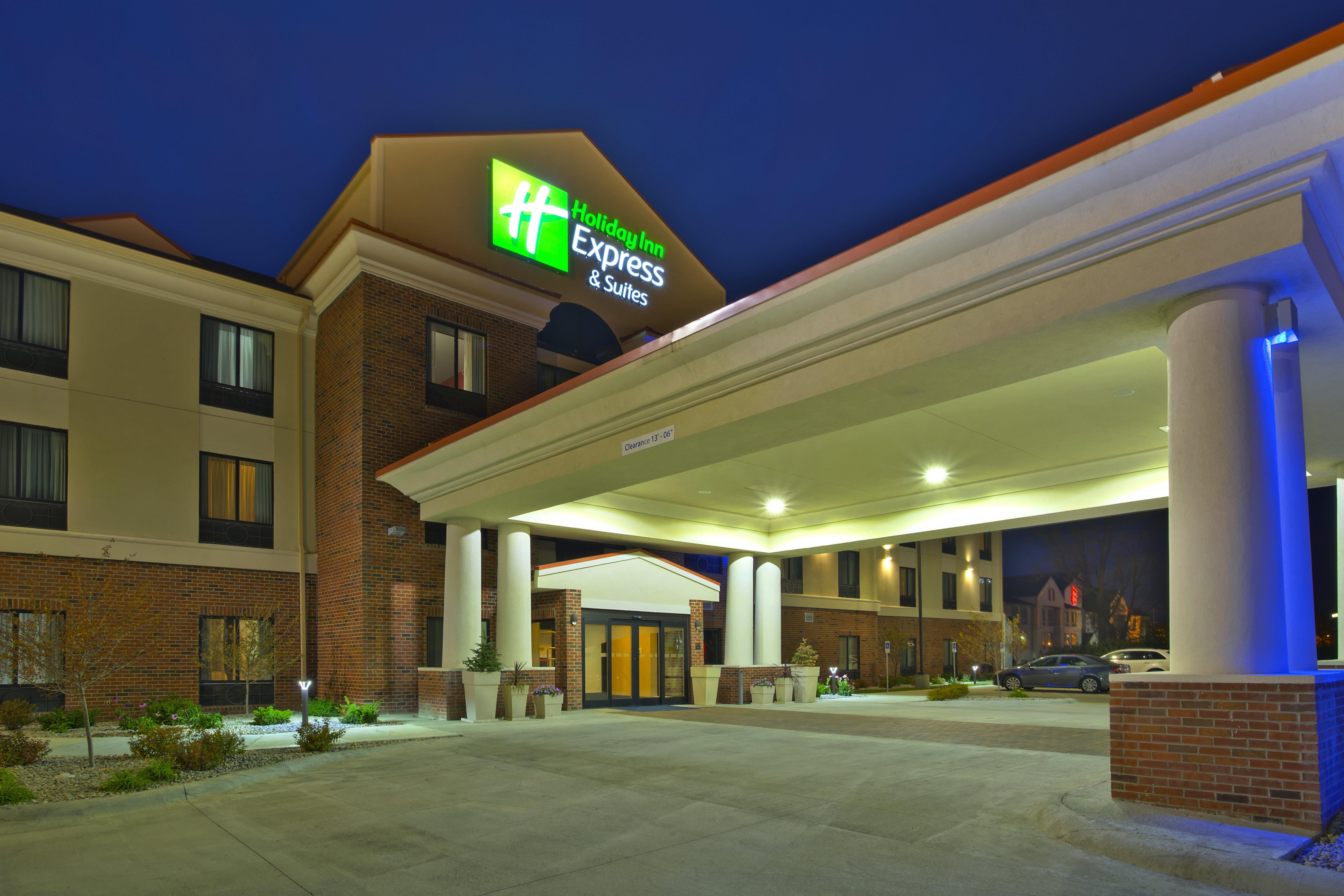 Holiday Inn Express & Suites Springfield By Ihg Exteriör bild